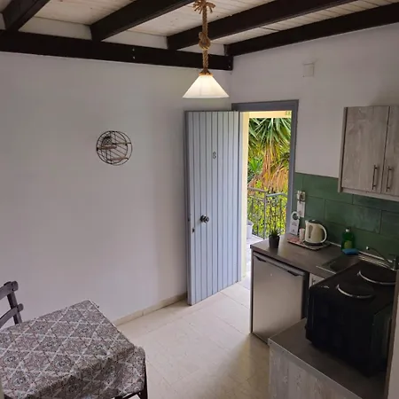 Ferienwohnung Gardelis Gardens Benitses  Zimmer foto