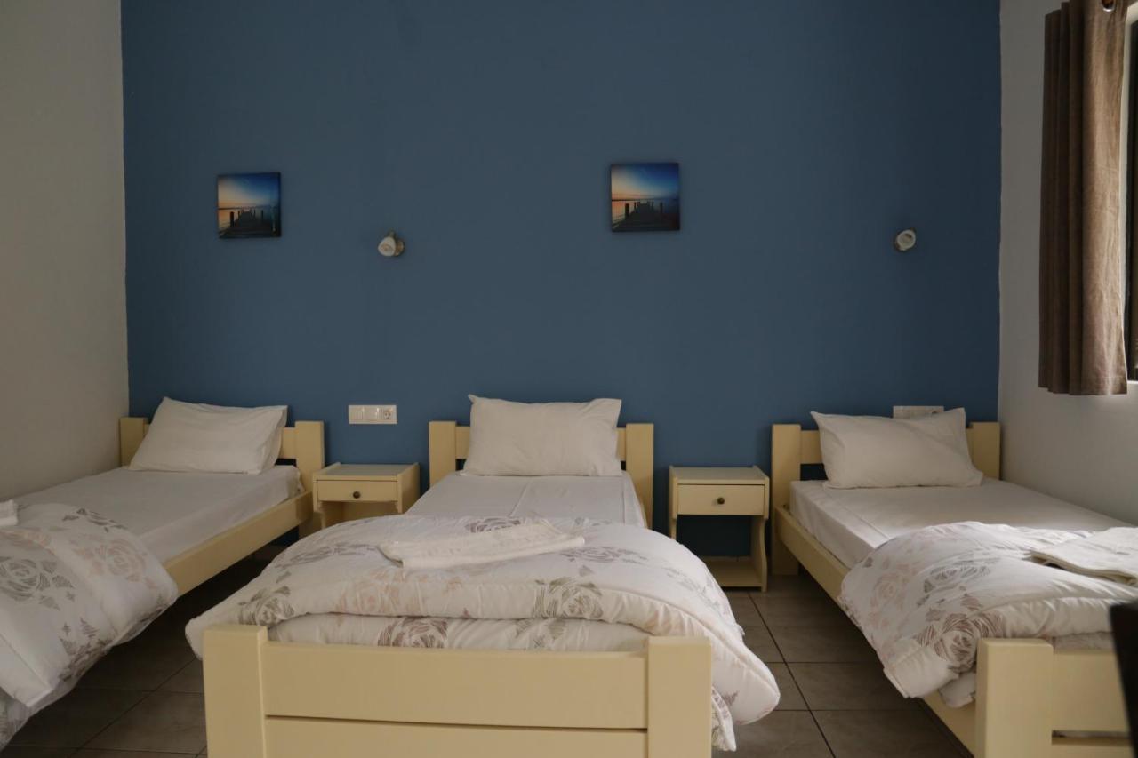 Gardelis Gardens Apartment *