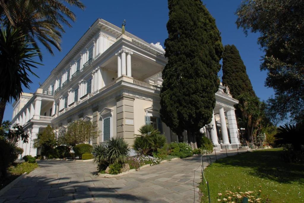 Gardelis Gardens Apartment Benitses (Corfu)