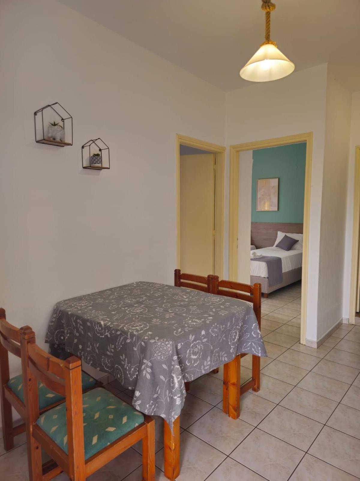 Gardelis Gardens Apartment Benitses (Corfu)